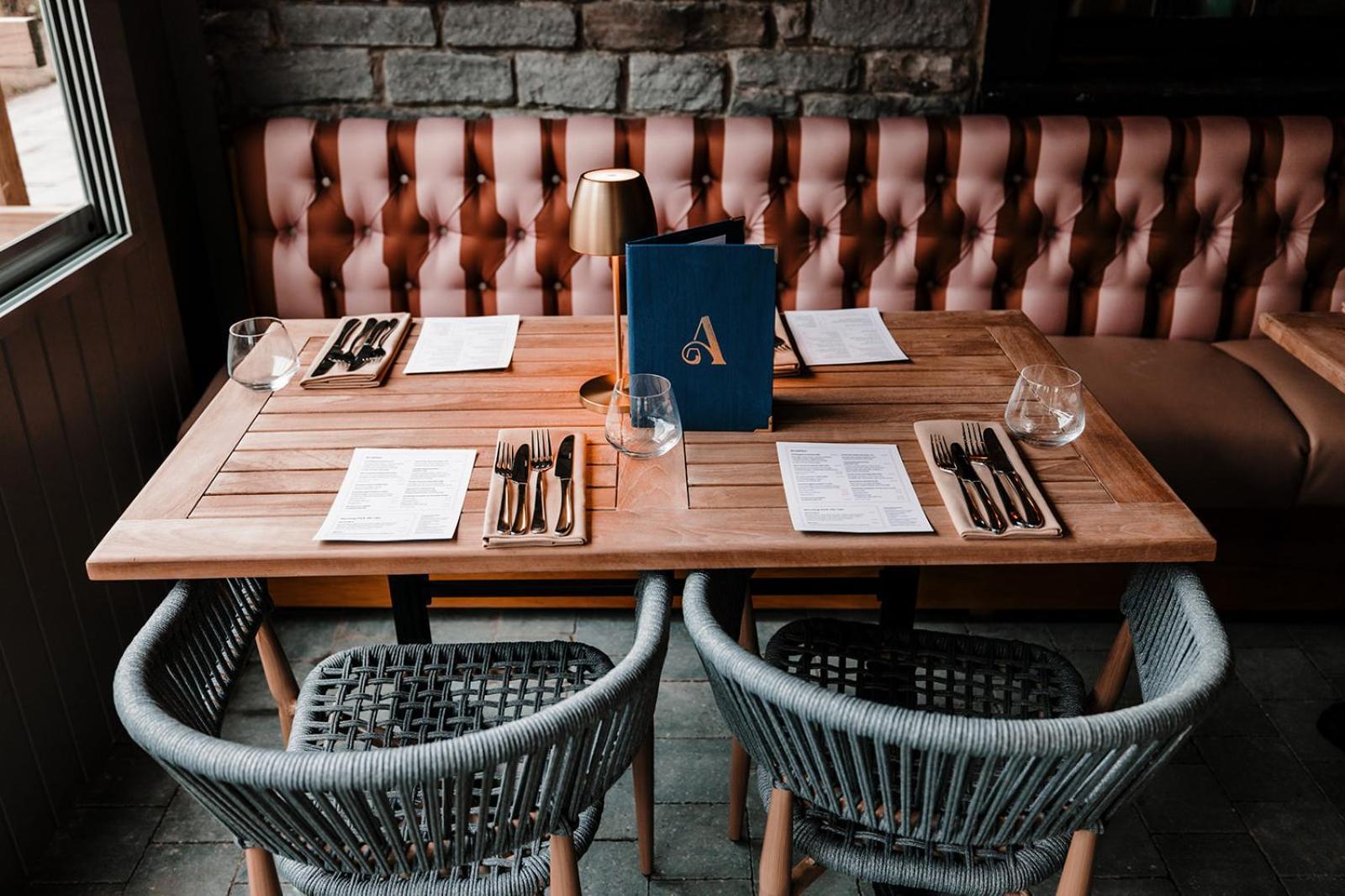 Отель The Ashford Arms Экстерьер фото